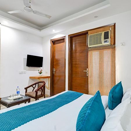 Hotel Aron By The Premium Villa ニューデリー エクステリア 写真