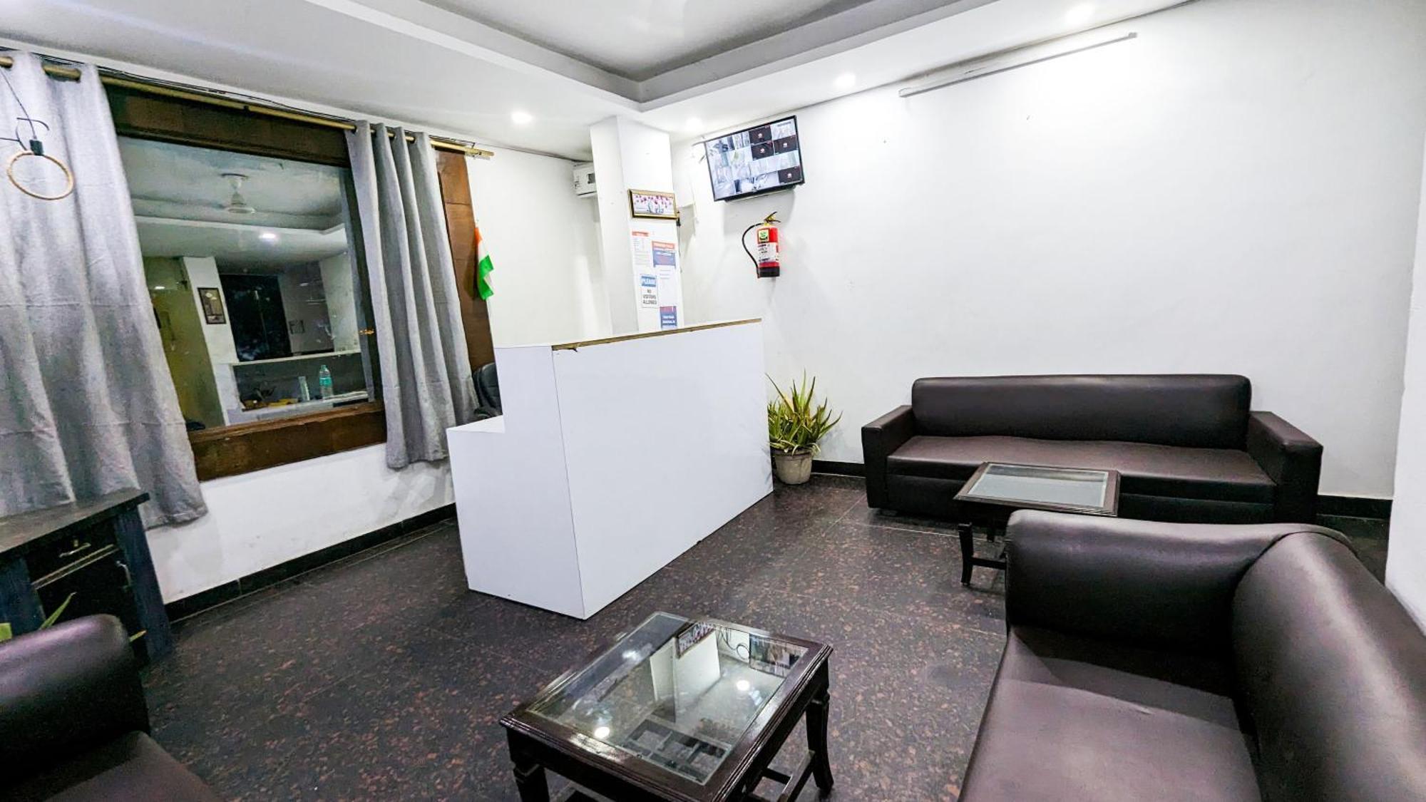 Hotel Aron By The Premium Villa ニューデリー エクステリア 写真